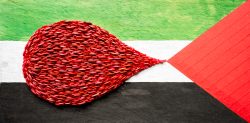 Sangue sem pátria, 2025
Colagem botões
60x30x4cm
400€
